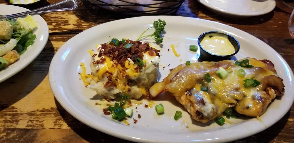 Coltons Steak House & Grill | restaurant | 8030 US-64, Memphis, TN 38133, USA | 9013838445 OR +1 901-383-8445