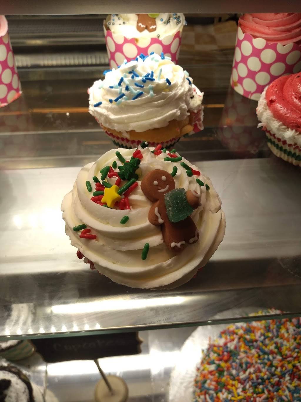 Candy & Cones | restaurant | 3555 S Ocean Dr, Hollywood, FL 33019, USA | 9546026000 OR +1 954-602-6000