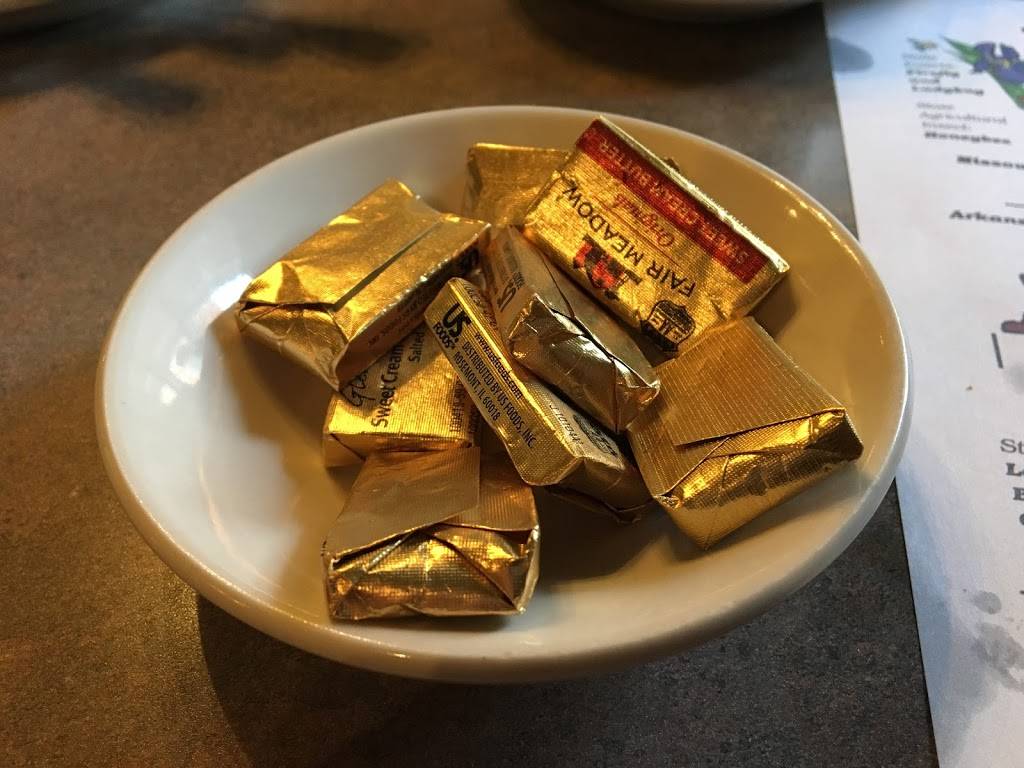 Little Dutch Restaurant | restaurant | 115 S Cumberland St, Morristown, TN 37814, USA | 4235811441 OR +1 423-581-1441