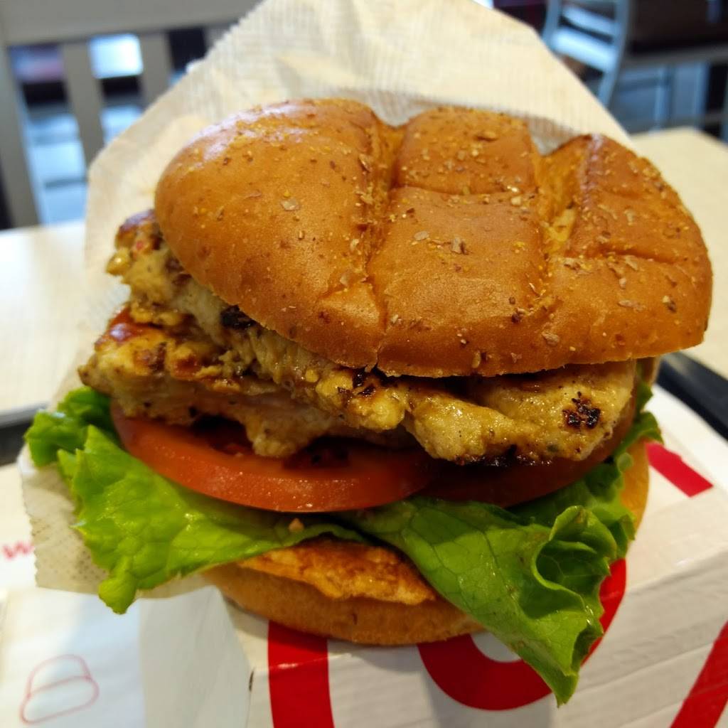 Chick-fil-A Broadway & Dartmouth | restaurant | 3085 S Broadway, Englewood, CO 80113, USA | 3037811115 OR +1 303-781-1115