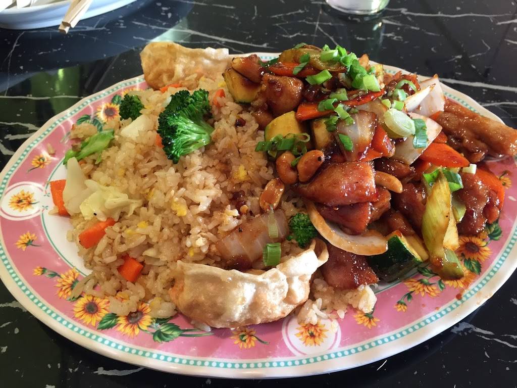 pho & Grill | restaurant | 8809 Jewel Lake Rd, Anchorage, AK 99502, USA | 9078681881 OR +1 907-868-1881