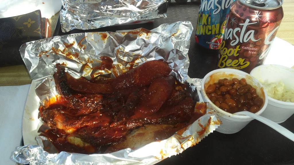 Woodys Bar-B-Que | meal delivery | 475 S Market St, Inglewood, CA 90301, USA | 3106724200 OR +1 310-672-4200