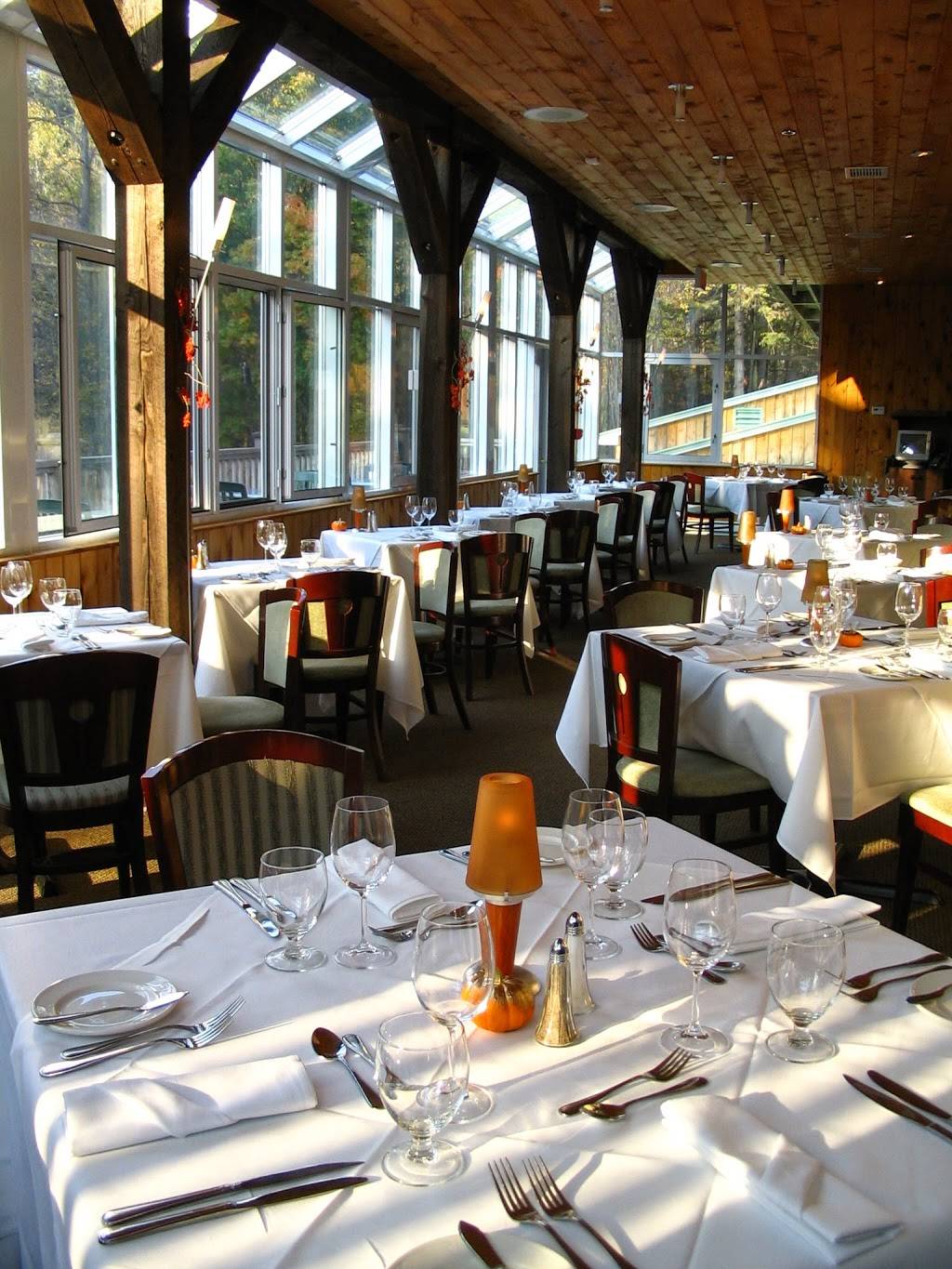 Heron - Wine bar | restaurant | 60 Chemin Mill, Wakefield, QC J0X 3G0, Canada | 8194591838 OR +1 819-459-1838