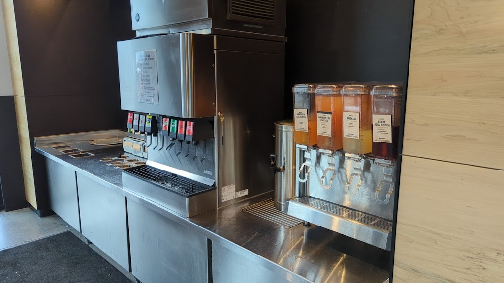 Chipotle Mexican Grill | restaurant | 889 N Redwood Rd #100, Saratoga Springs, UT 84045, USA | 3854550787 OR +1 385-455-0787