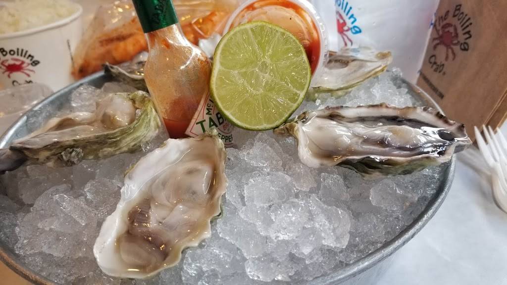 The Boiling Crab | restaurant | 330 Coral St, Honolulu, HI 96813, USA | 8085182935 OR +1 808-518-2935