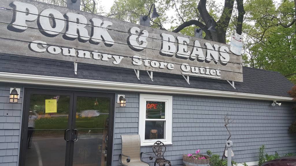 Pork and Beans Store at Hahns of Westminster | restaurant | 440 Hahn Rd, Westminster, MD 21157, USA | 4108484200 OR +1 410-848-4200