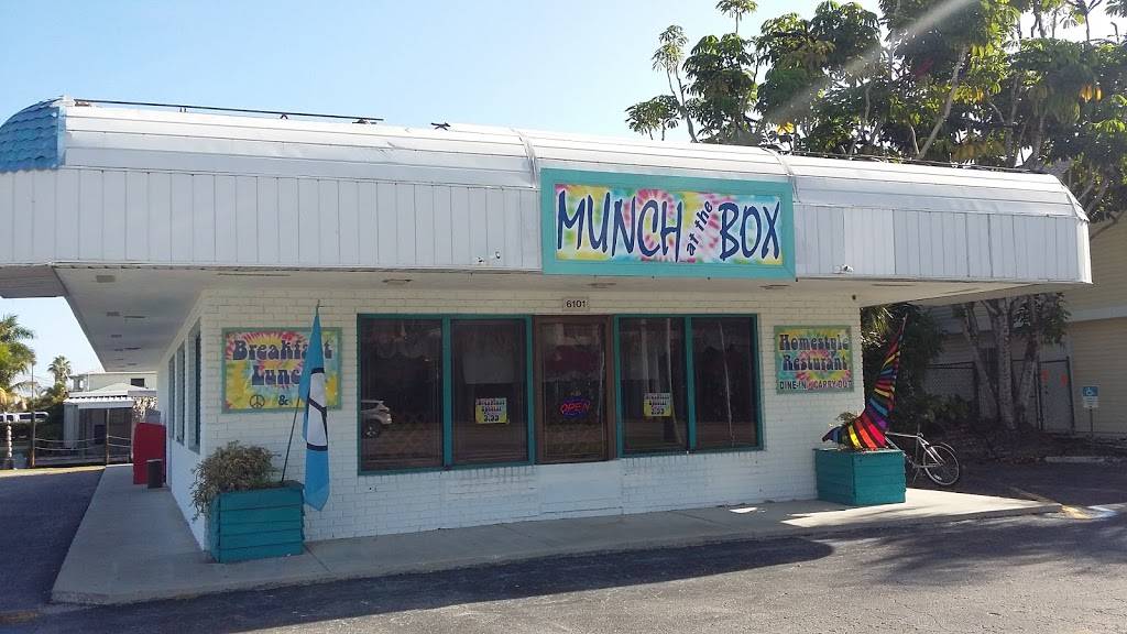 Munch Box Plus | restaurant | 6101 Estero Blvd, Fort Myers Beach, FL 33931, USA | 2394631889 OR +1 239-463-1889