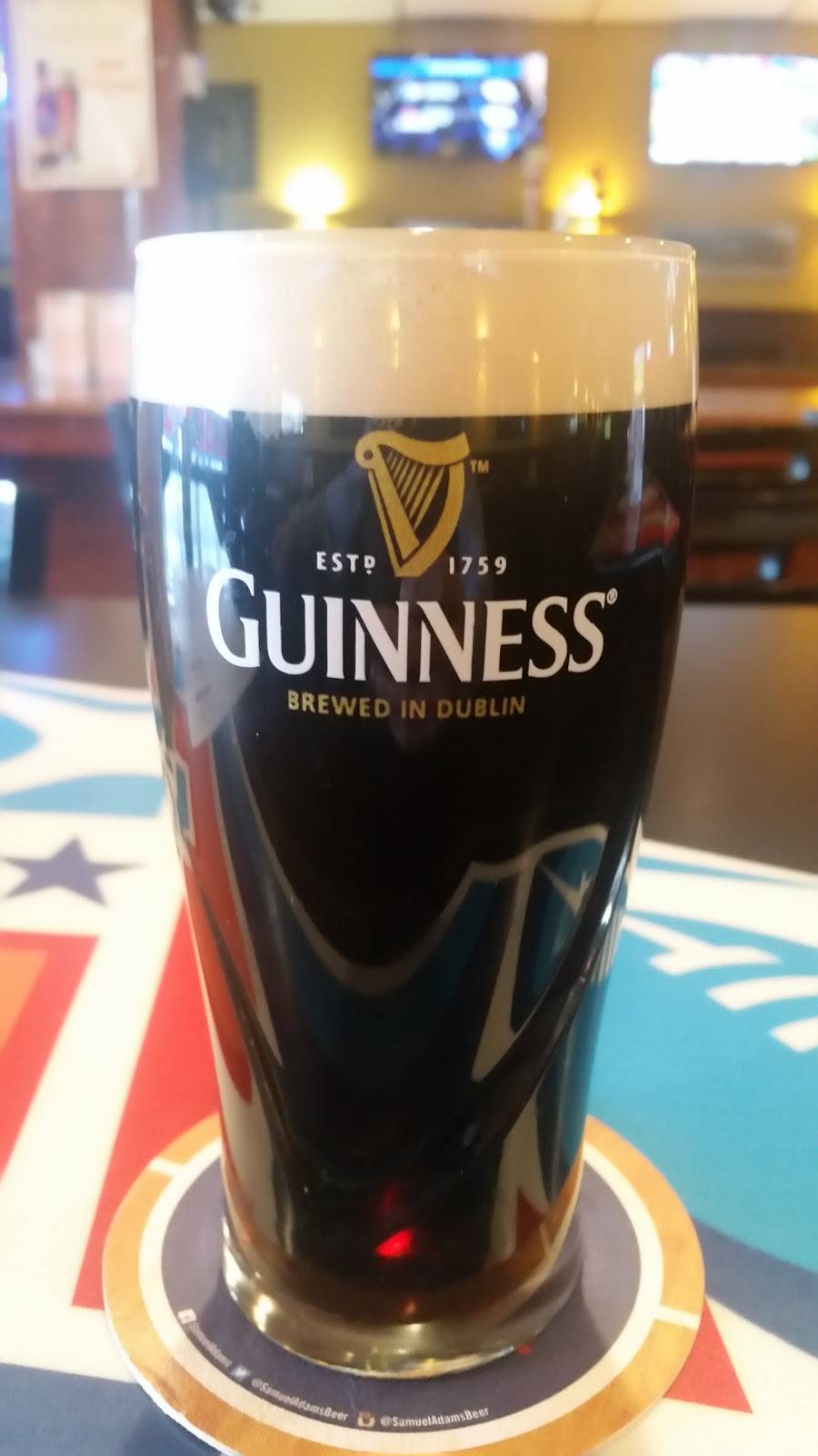 The Skybox Restaurant & Sports Bar | restaurant | 553 Main St # 9, Tewksbury, MA 01876, USA | 9788514818 OR +1 978-851-4818