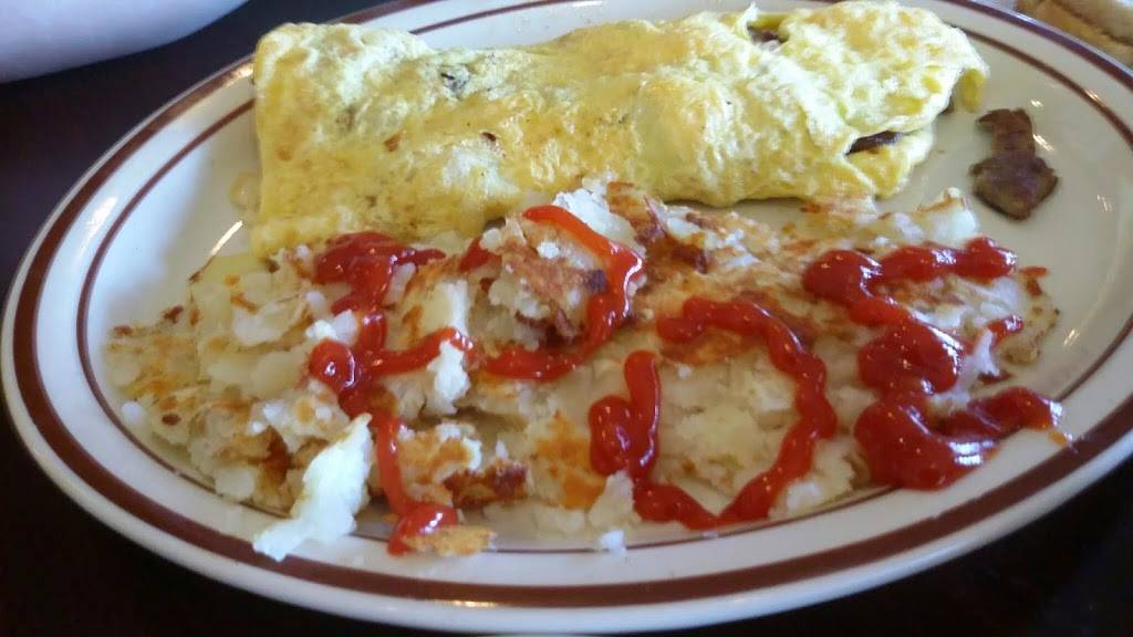 Johnsons Finer Food | restaurant | 15612 Fort St, Southgate, MI 48195, USA | 7342856900 OR +1 734-285-6900