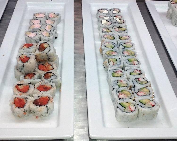 T&R International Buffet | restaurant | 213 NJ-37, Toms River, NJ 08753, USA | 7328181131 OR +1 732-818-1131