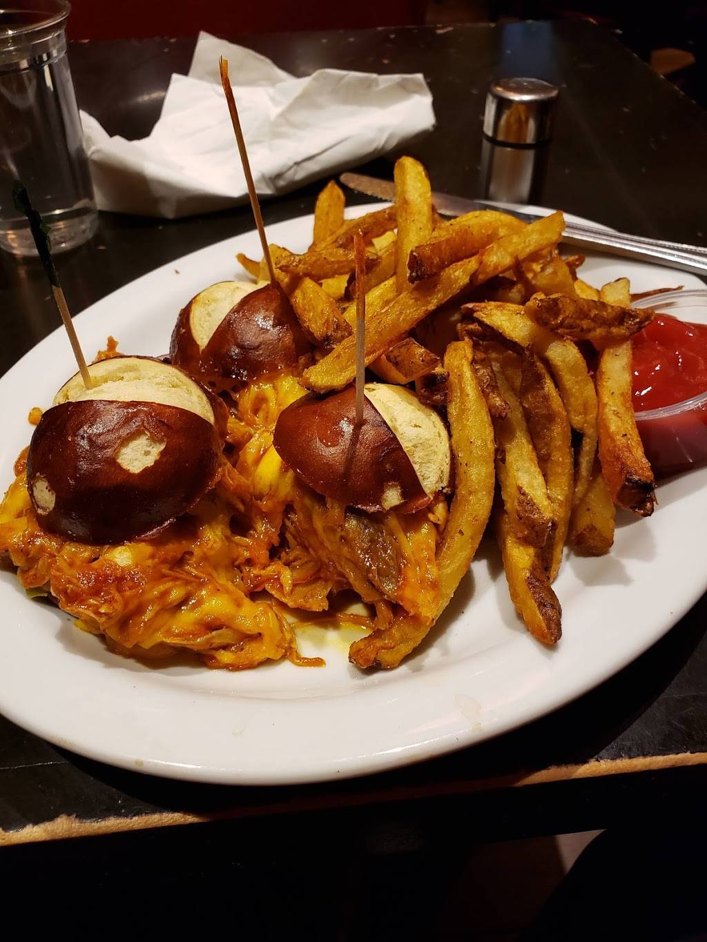 Labriola Bakery & Café | cafe | 3021 Butterfield Rd, Oak Brook, IL 60523, USA | 6305742008 OR +1 630-574-2008