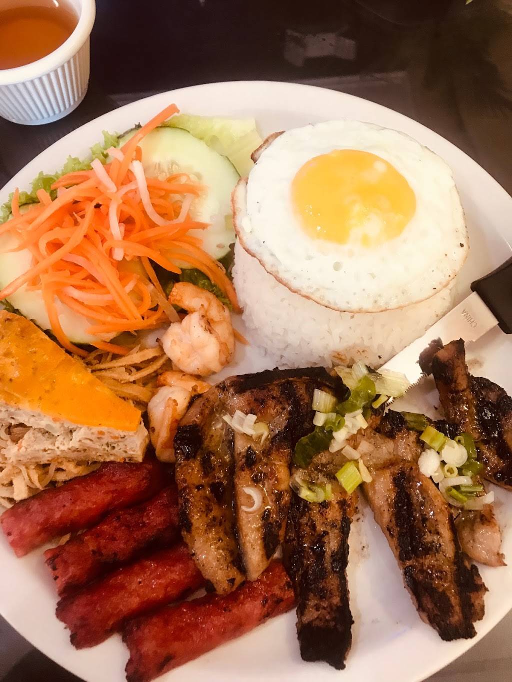 Pho Golden | restaurant | 3004 Pine Ave, Niagara Falls, NY 14301, USA | 7162156151 OR +1 716-215-6151