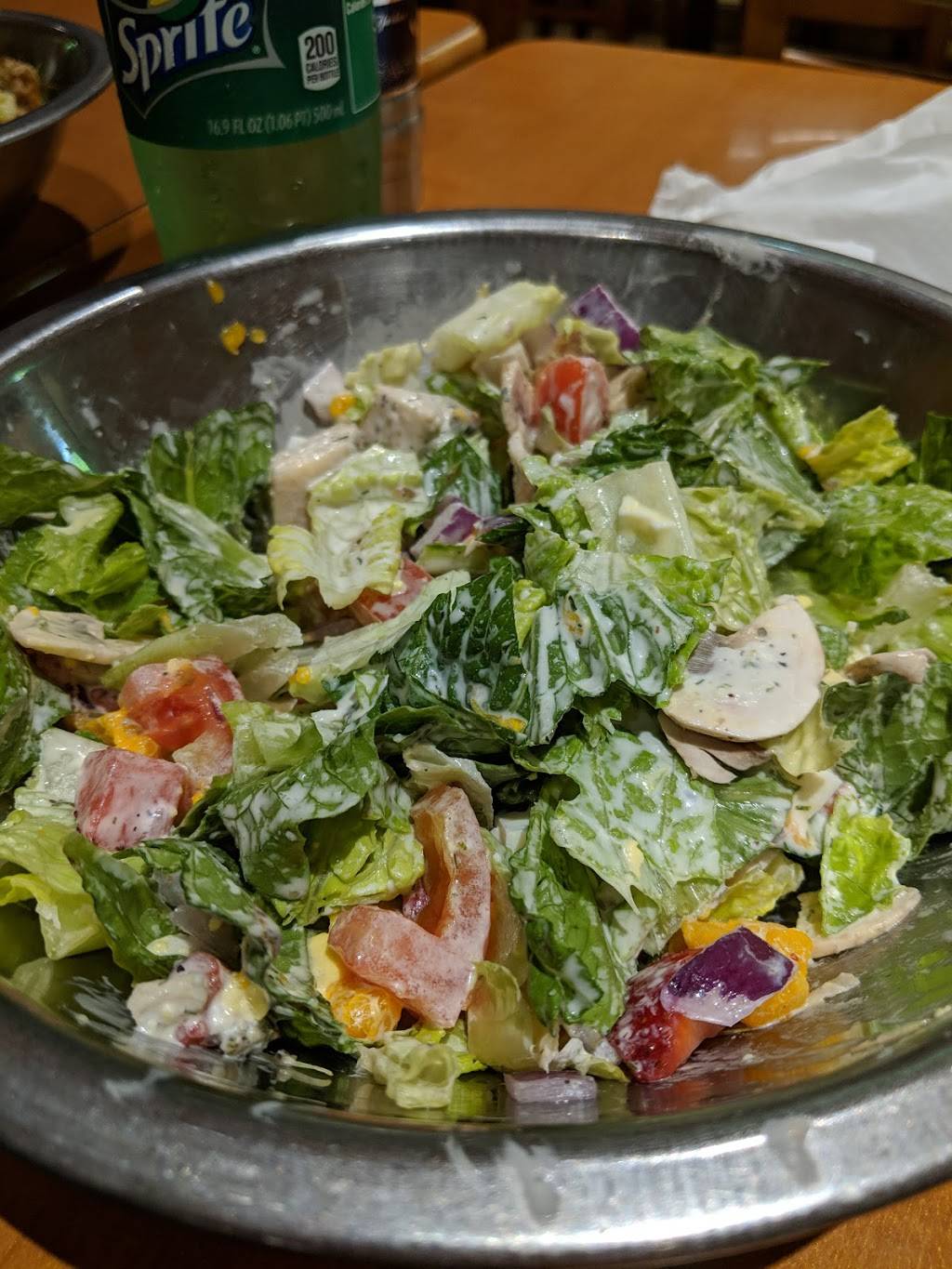 Salata | restaurant | 2170 Town Square Pl, Sugar Land, TX 77479, USA | 8328864582 OR +1 832-886-4582