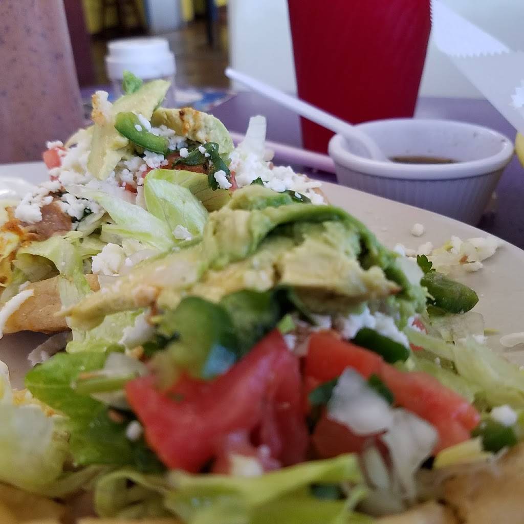 Coco Loco Restaurant Bar | restaurant | 1875 John West Rd, Dallas, TX 75228, USA | 4699066156 OR +1 469-906-6156