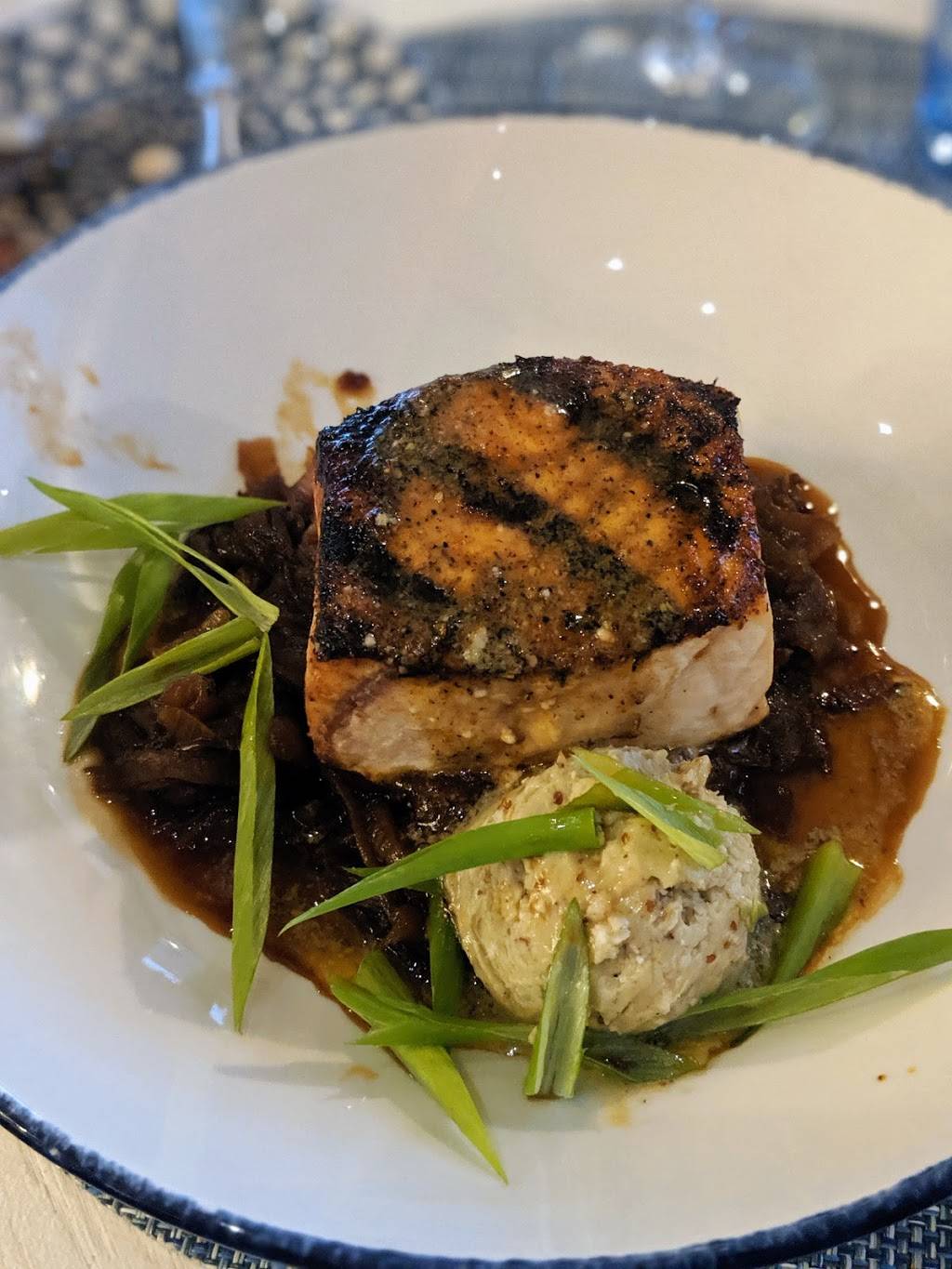 Beach Grill Private Club | restaurant | 35 Ocean Reef Dr, Key Largo, FL 33037, USA | 3053672611 OR +1 305-367-2611