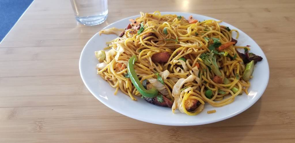 Everest Kitchen | restaurant | 1150 Solano Ave, Albany, CA 94706, USA | 5106795079 OR +1 510-679-5079