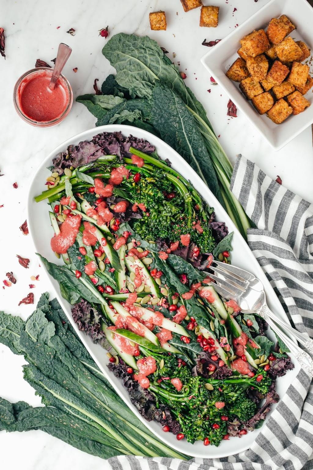 The Collective Kitchens and Cocktails | restaurant | 308 NW 10th St, Oklahoma City, OK 73103, USA | 4054370959 OR +1 405-437-0959