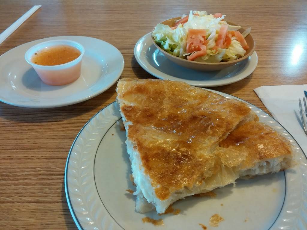 Dragos Family Restaurant | restaurant | 4150 15 Mile Rd, Sterling Heights, MI 48310, USA | 5869397236 OR +1 586-939-7236