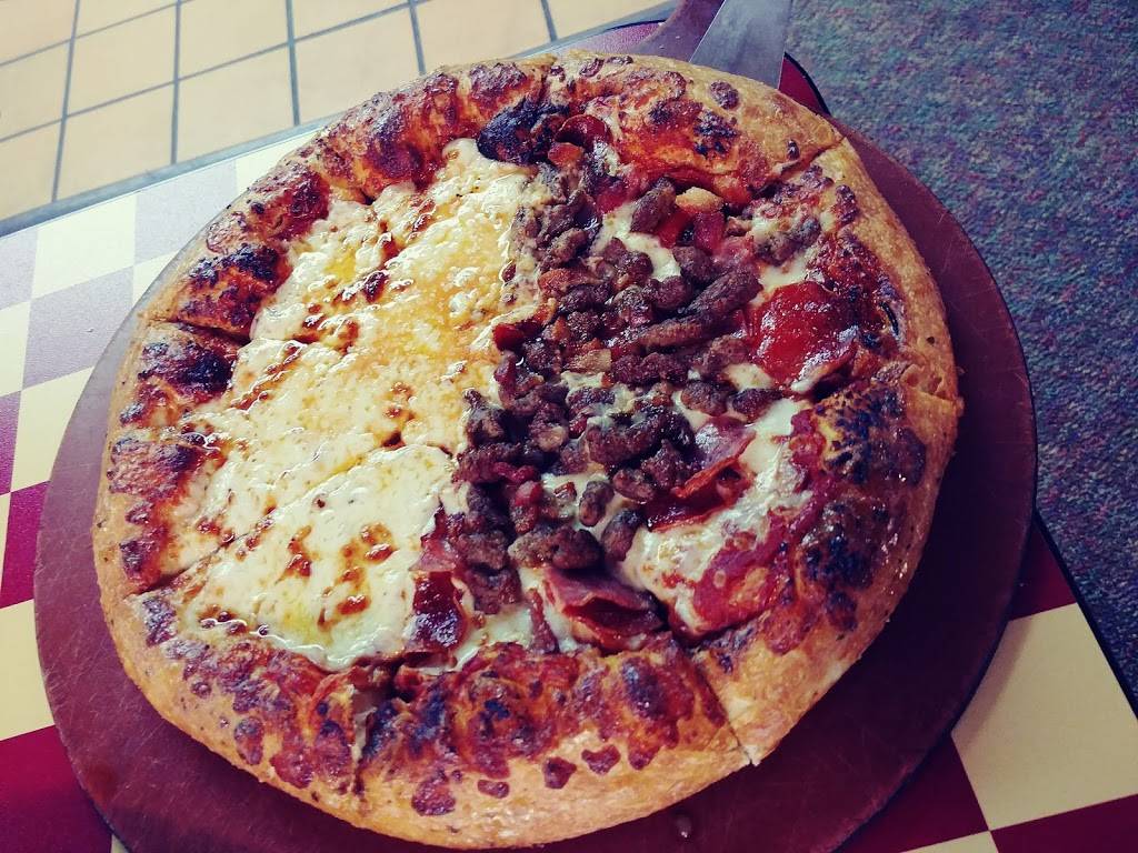 Pizza Hut | restaurant | 4752 U.S. 9, Howell, NJ 07731, USA | 7323702255 OR +1 732-370-2255