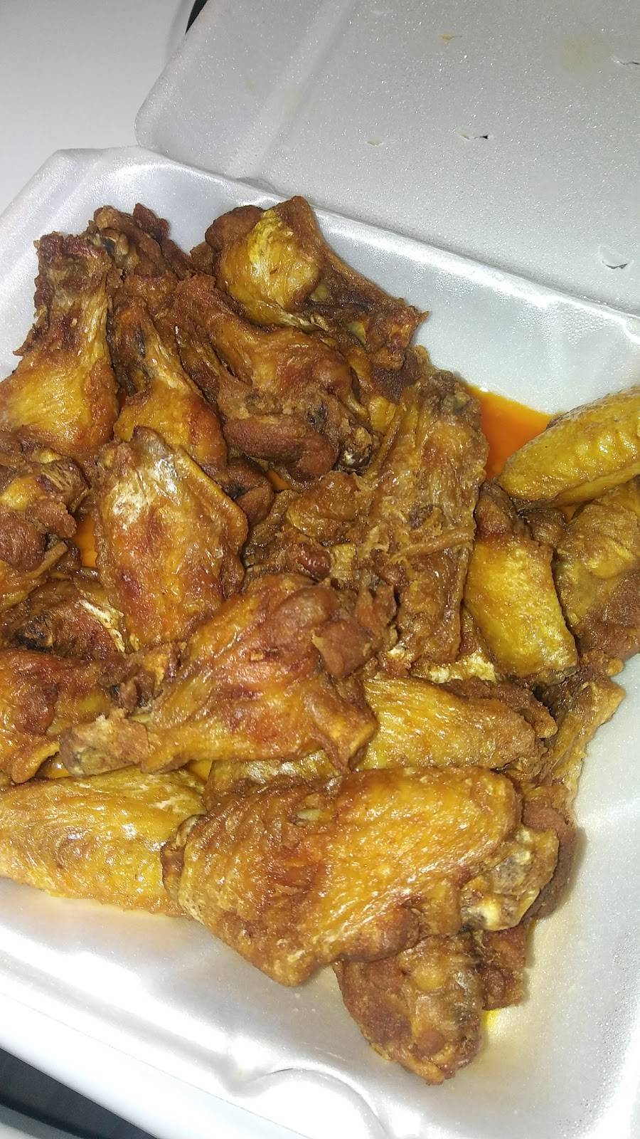 Trios Pizza | restaurant | 207 Main St, New York Mills, NY 13417, USA | 3157363248 OR +1 315-736-3248