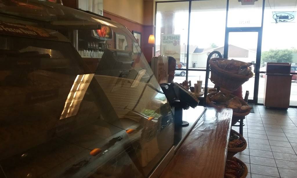 Subway | restaurant | 1028 Bill Tuck Hwy, South Boston, VA 24592, USA | 4345755500 OR +1 434-575-5500