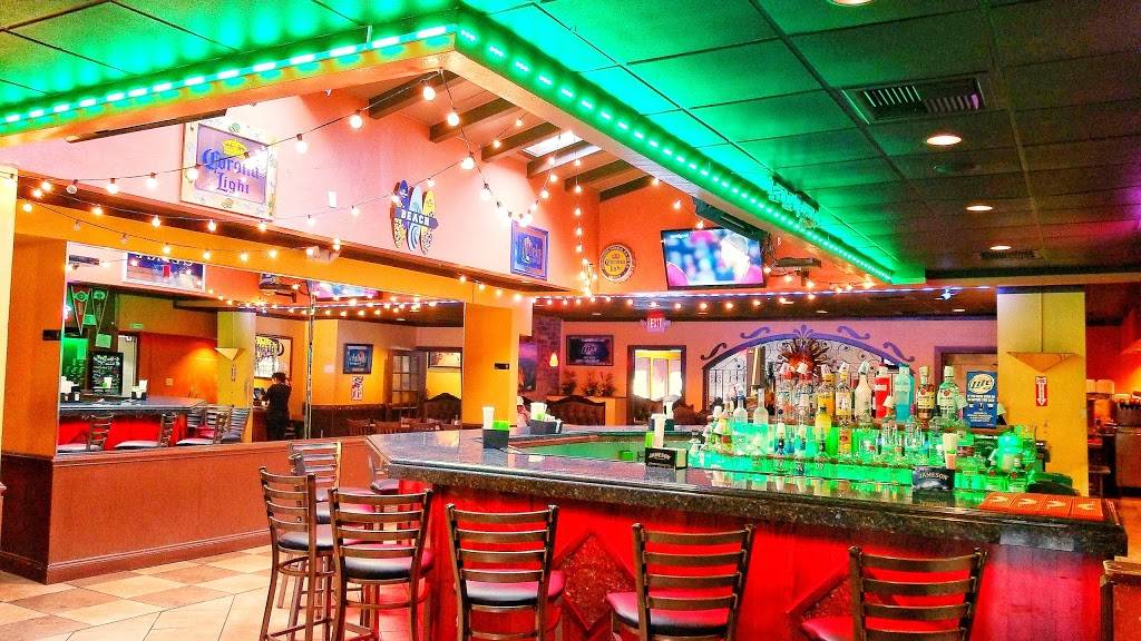 El Maguey | restaurant | 401 Barony St, Moncks Corner, SC 29461, USA | 8437612947 OR +1 843-761-2947