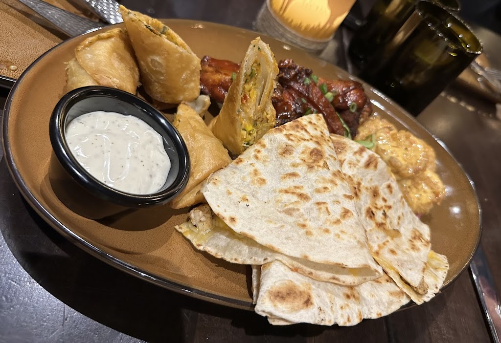 Clarks Lodge | restaurant | 12011 Snowden Farm Pkwy, Clarksburg, MD 20871, USA | 3015015935 OR +1 301-501-5935