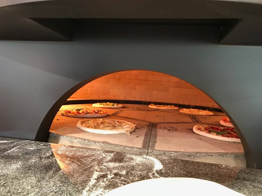 1000 Degrees Pizza Salad Wings | restaurant | 32427 Gratiot Ave, Roseville, MI 48066, USA | 5868790795 OR +1 586-879-0795