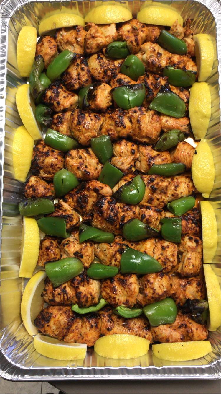 Corner Grill | restaurant | 1850 Hacienda Dr, Vista, CA 92081, USA | 7609457456 OR +1 760-945-7456