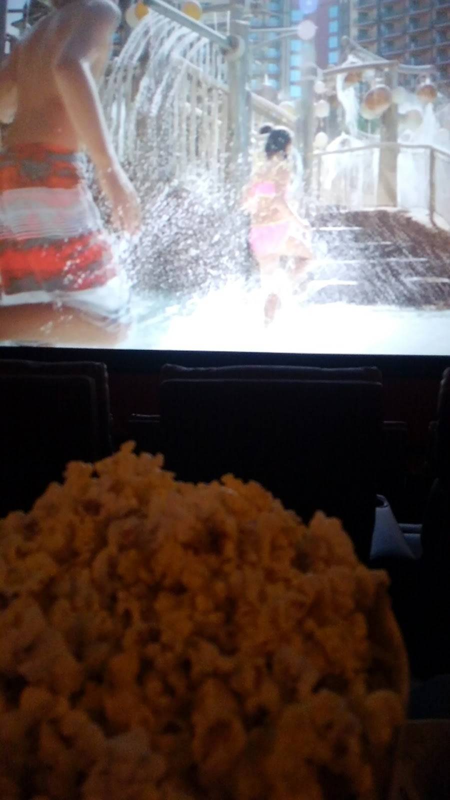 Panda Express | restaurant | 14400 Bear Valley Rd, Victorville, CA 92392, USA | 7602418821 OR +1 760-241-8821