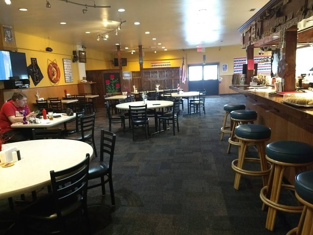 Port Light Cafe | restaurant | 33194 Patriot Way, Warrenton, OR 97146, USA | 5038610245 OR +1 503-861-0245