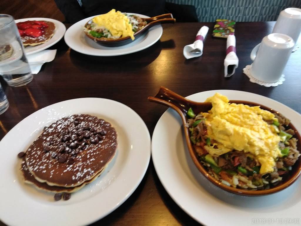 Broadview Family Restaurant | restaurant | 2417 Roosevelt Rd, Broadview, IL 60155, USA | 7083458660 OR +1 708-345-8660