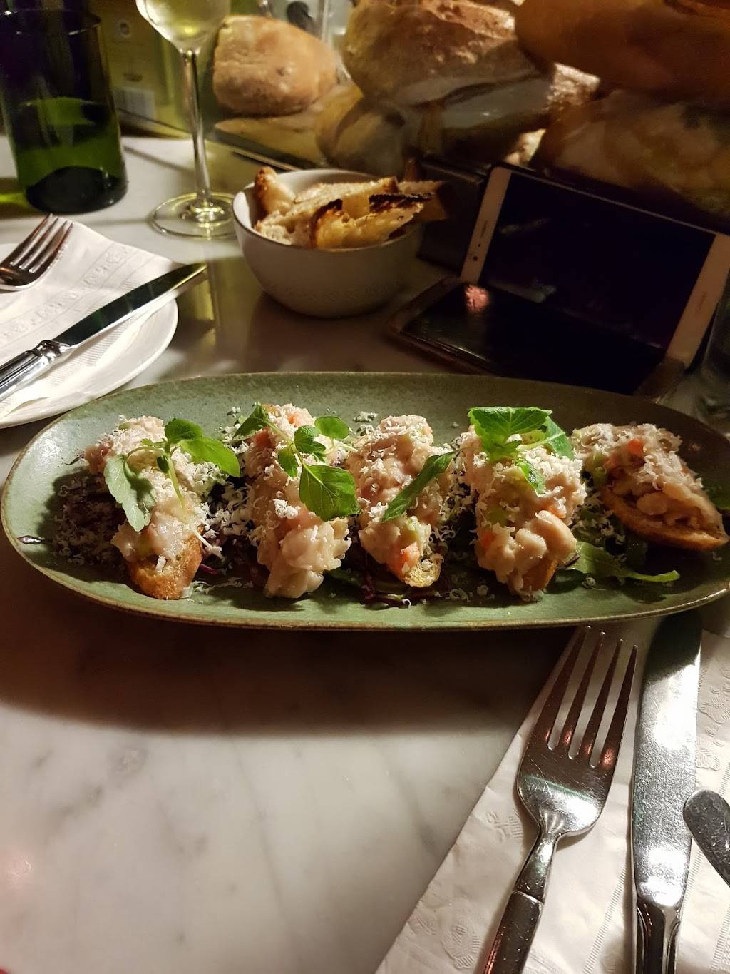 InoVino | restaurant | 108-B Carl St, San Francisco, CA 94117, USA | 4156813770 OR +1 415-681-3770