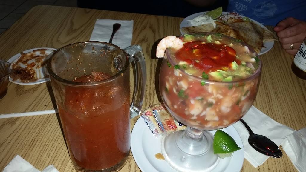 Ostioneria Guadalajara | restaurant | 1220 W 16th St, Merced, CA 95340, USA | 2093836533 OR +1 209-383-6533