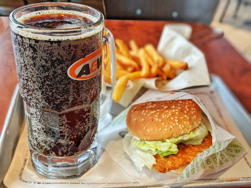 A&W Canada | restaurant | 1585 Warden Ave, Scarborough, ON M1R 2S9, Canada | 4167541252 OR +1 416-754-1252