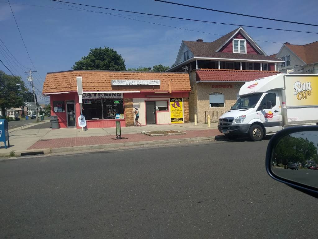 Cudas Seafood Restaurant | restaurant | 1380 Dixwell Ave, Hamden, CT 06514, USA | 2032881294 OR +1 203-288-1294