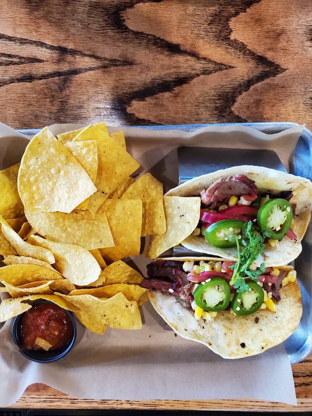 The Brass Tap | restaurant | 203 N Dale Mabry Hwy, Tampa, FL 33609, USA | 8134226810 OR +1 813-422-6810