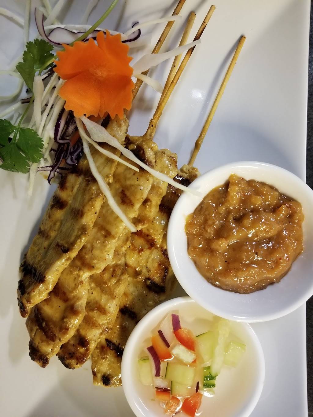 Kanlaya Thai Kitchen | restaurant | 4779 William Flinn Hwy, Allison Park, PA 15101, USA | 4122133800 OR +1 412-213-3800