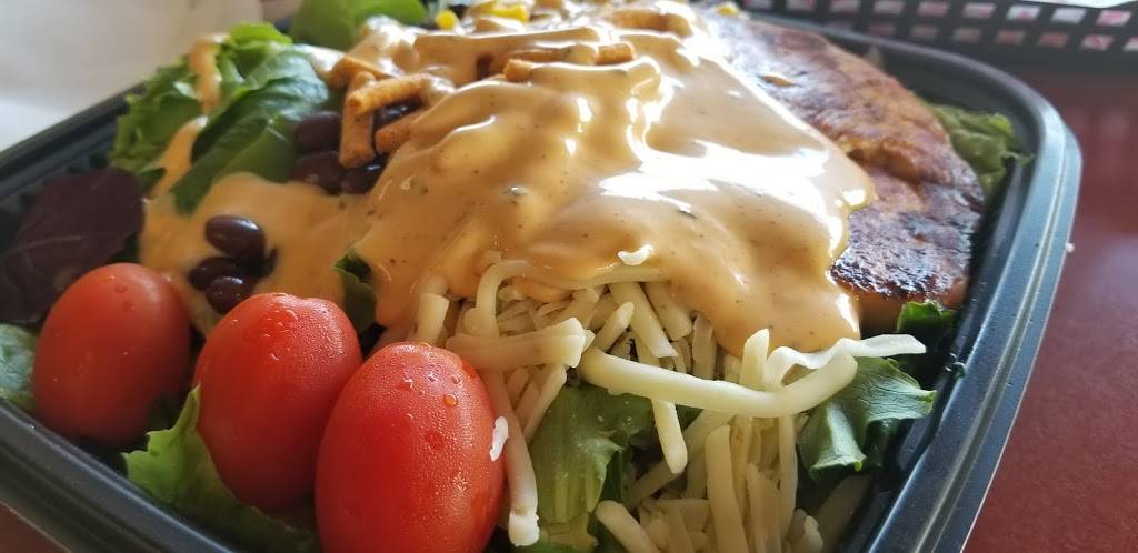 Jack in the Box | restaurant | 3811 Live Oak St, Dallas, TX 75204, USA | 2148262470 OR +1 214-826-2470