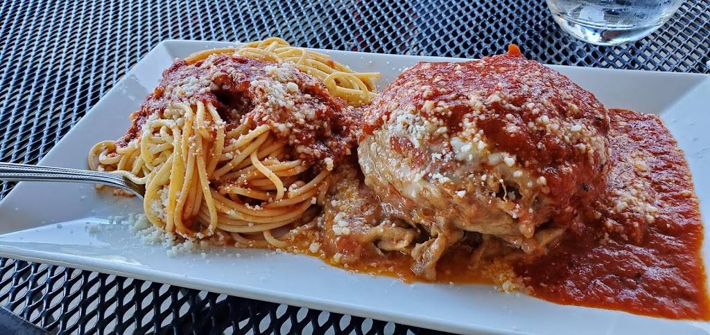 Scacchetti’s Ironwood Grille | restaurant | 6580 Ironwood Blvd, Canfield, OH 44406, USA | 3309674800 OR +1 330-967-4800