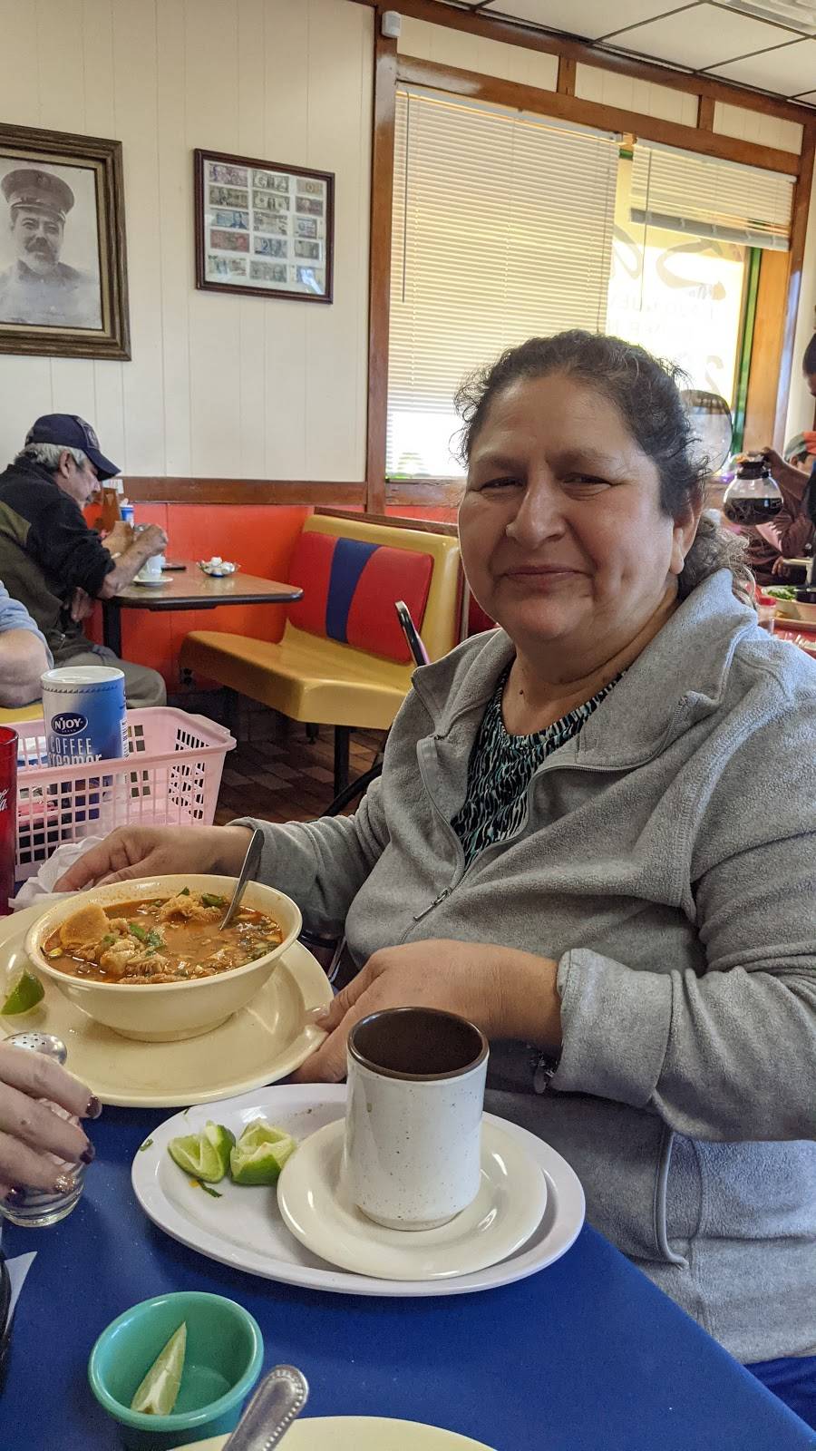 Taqueria Saritas | restaurant | 1006 Decker Dr, Baytown, TX 77520, USA | 2818377537 OR +1 281-837-7537