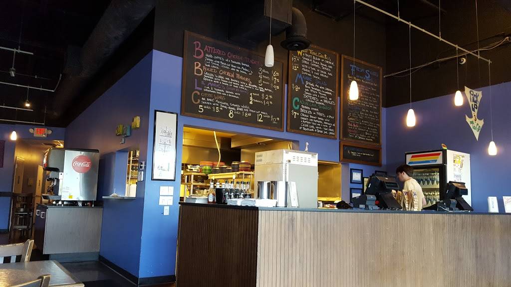 Maniacs | restaurant | 99 Seaboard Ln # 500, Brentwood, TN 37027, USA | 6153702803 OR +1 615-370-2803