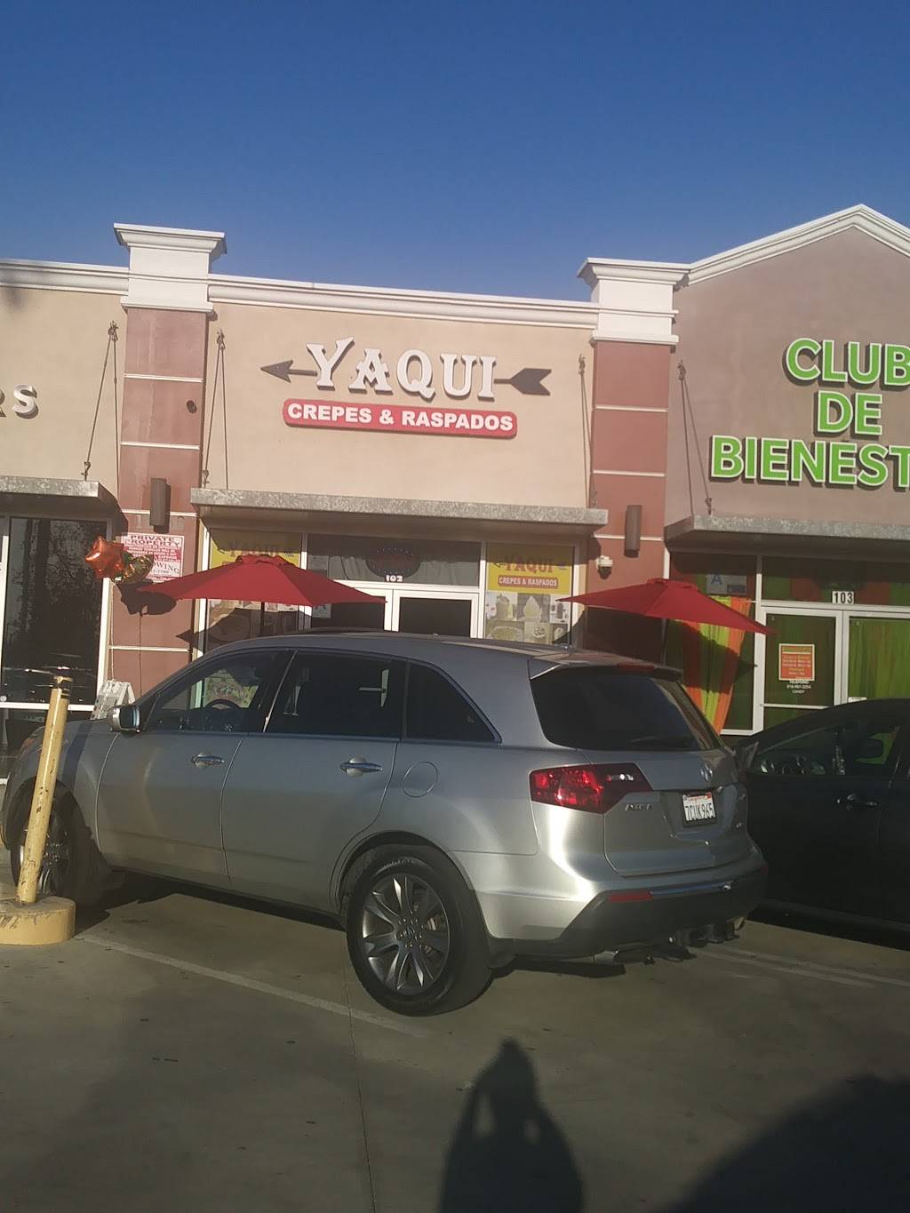 Yaqui Crepes & Raspados | cafe | 14150 Van Nuys Blvd, Arleta, CA 91331, USA | 8184855068 OR +1 818-485-5068