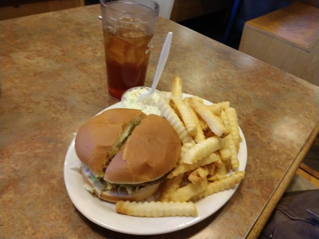 Lil Rebel Family Restaurant | restaurant | 2608 Locust Hill Rd, Taylors, SC 29687, USA | 8648791042 OR +1 864-879-1042