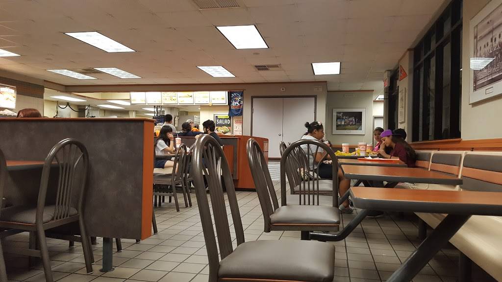 Whataburger | restaurant | 6803 N Loop 1604 W, San Antonio, TX 78249, USA | 2106908366 OR +1 210-690-8366