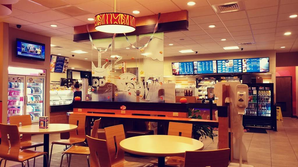 Dunkin | bakery | 8224 Champions Gate Blvd, Davenport, FL 33896, USA | 3214014072 OR +1 321-401-4072