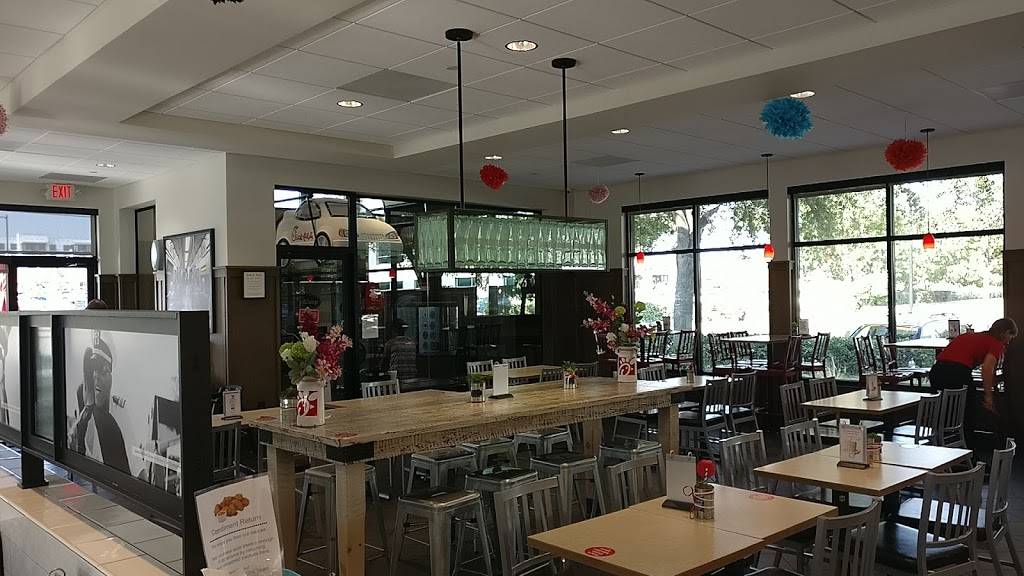 Chick-fil-A | restaurant | 1400 E Renner Rd, Richardson, TX 75082, USA | 9726657064 OR +1 972-665-7064