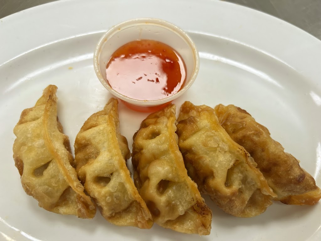 Lawrence Fish Market | restaurant | 3920 W Lawrence Ave, Chicago, IL 60625, USA | 7732676838 OR +1 773-267-6838