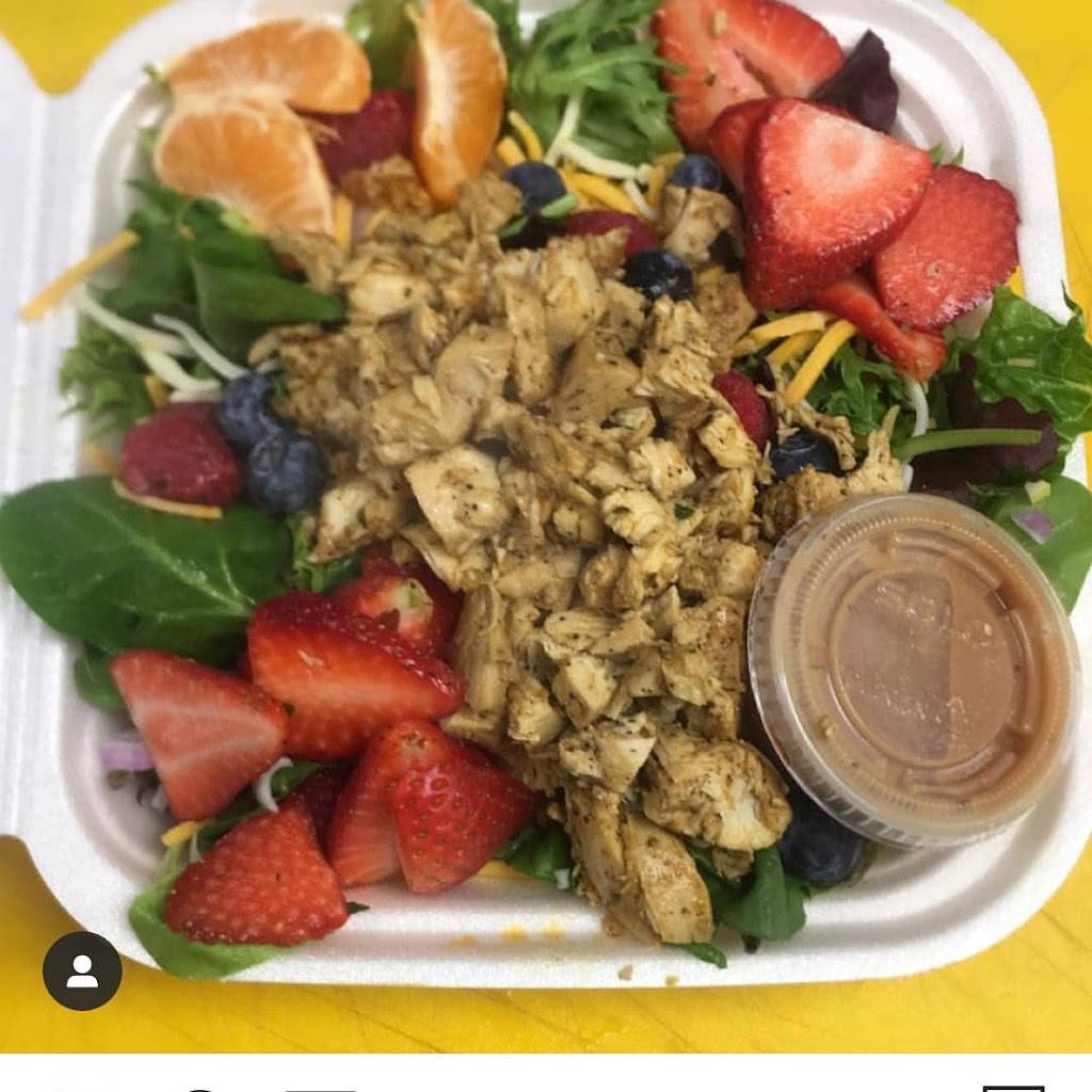 Smoothie Express Miami Shores | restaurant | 9440 NE 2nd Ave, Miami Shores, FL 33138, USA | 7865348696 OR +1 786-534-8696