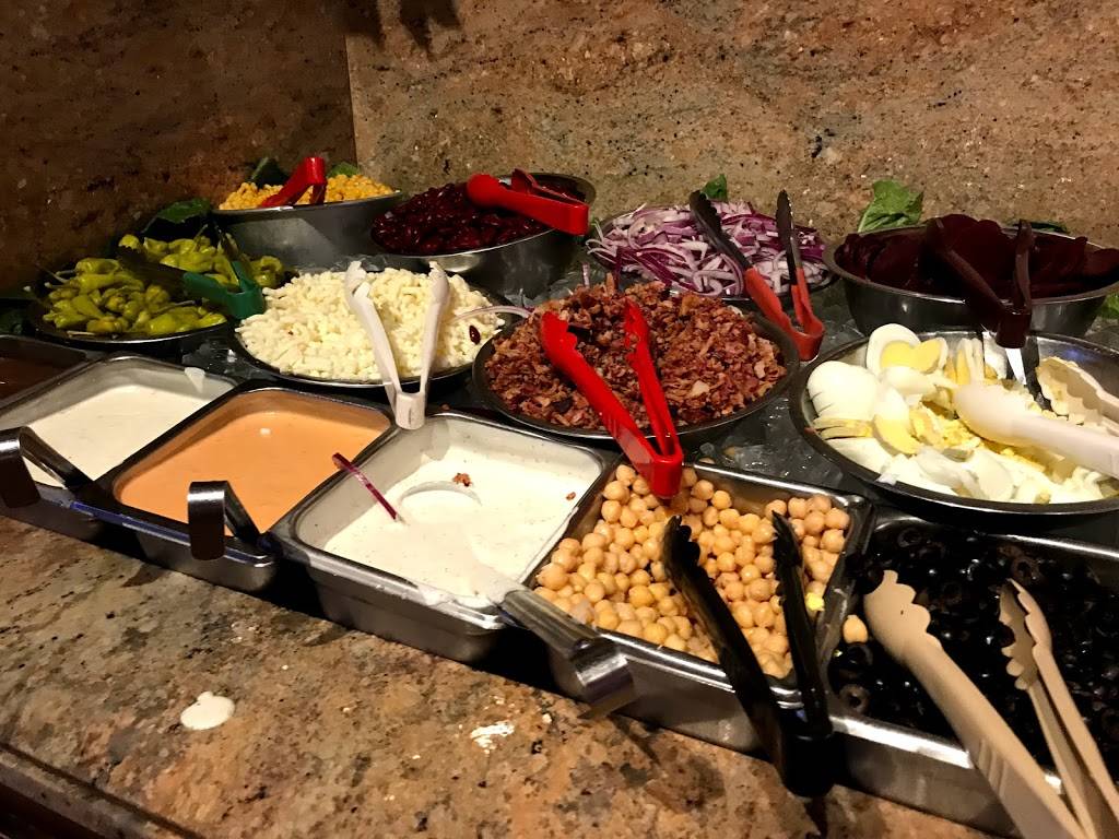 Carusos Italian Kitchen | restaurant | 13737 Foothill Blvd, Sylmar, CA 91342, USA | 8183617500 OR +1 818-361-7500